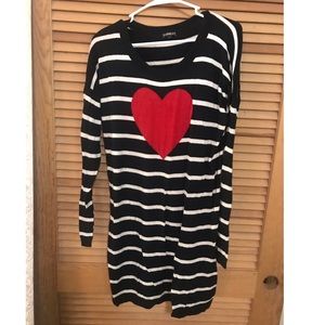 *LAST CALL* GUC Express striped heart sweaterdress